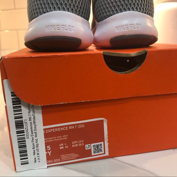 NWT- Nike Flex Experience RN 7 Running Shoe - Picture 4 of 4